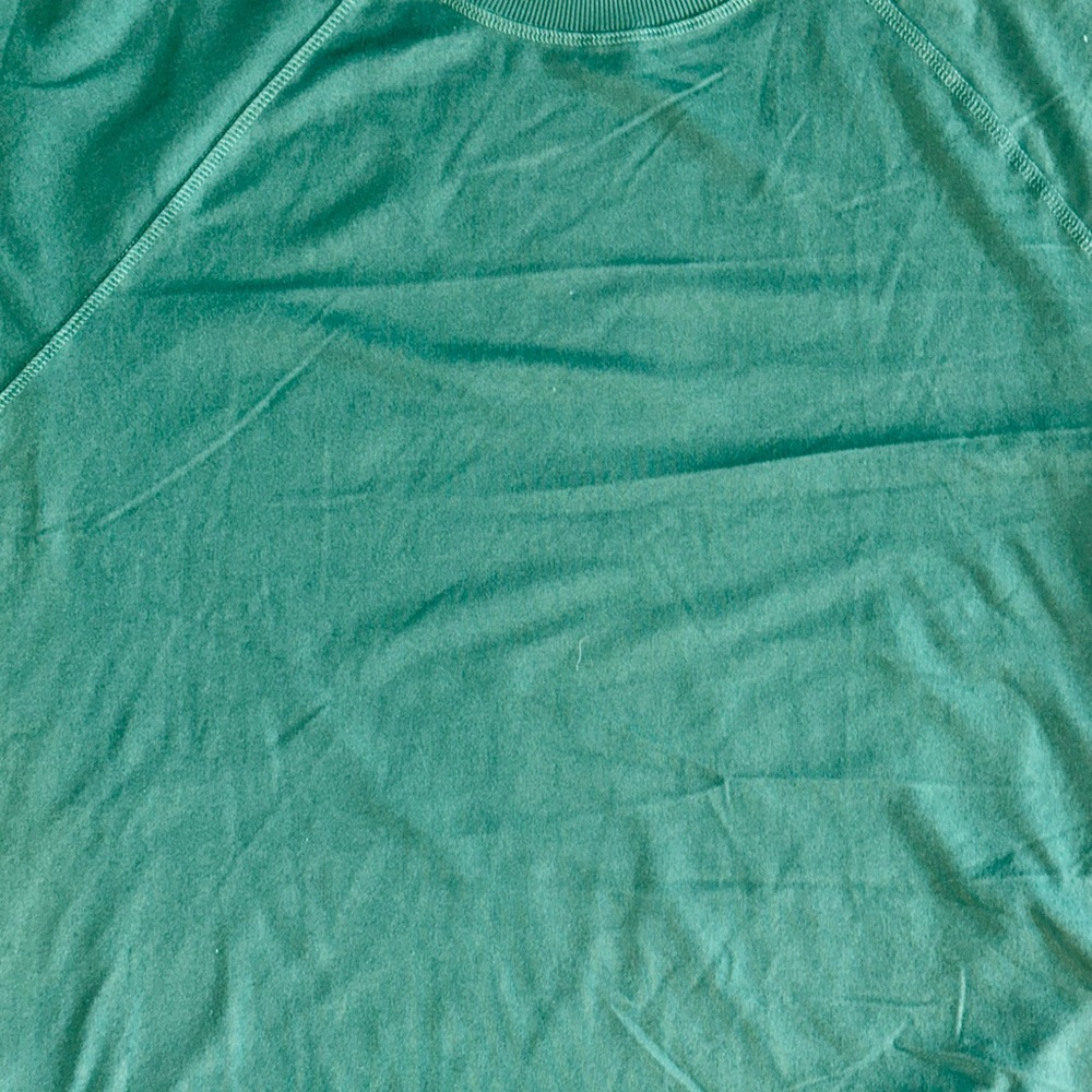 FEAT Hunter Green comfy crewneck NWT $68 MSRP - Picture 3 of 8
